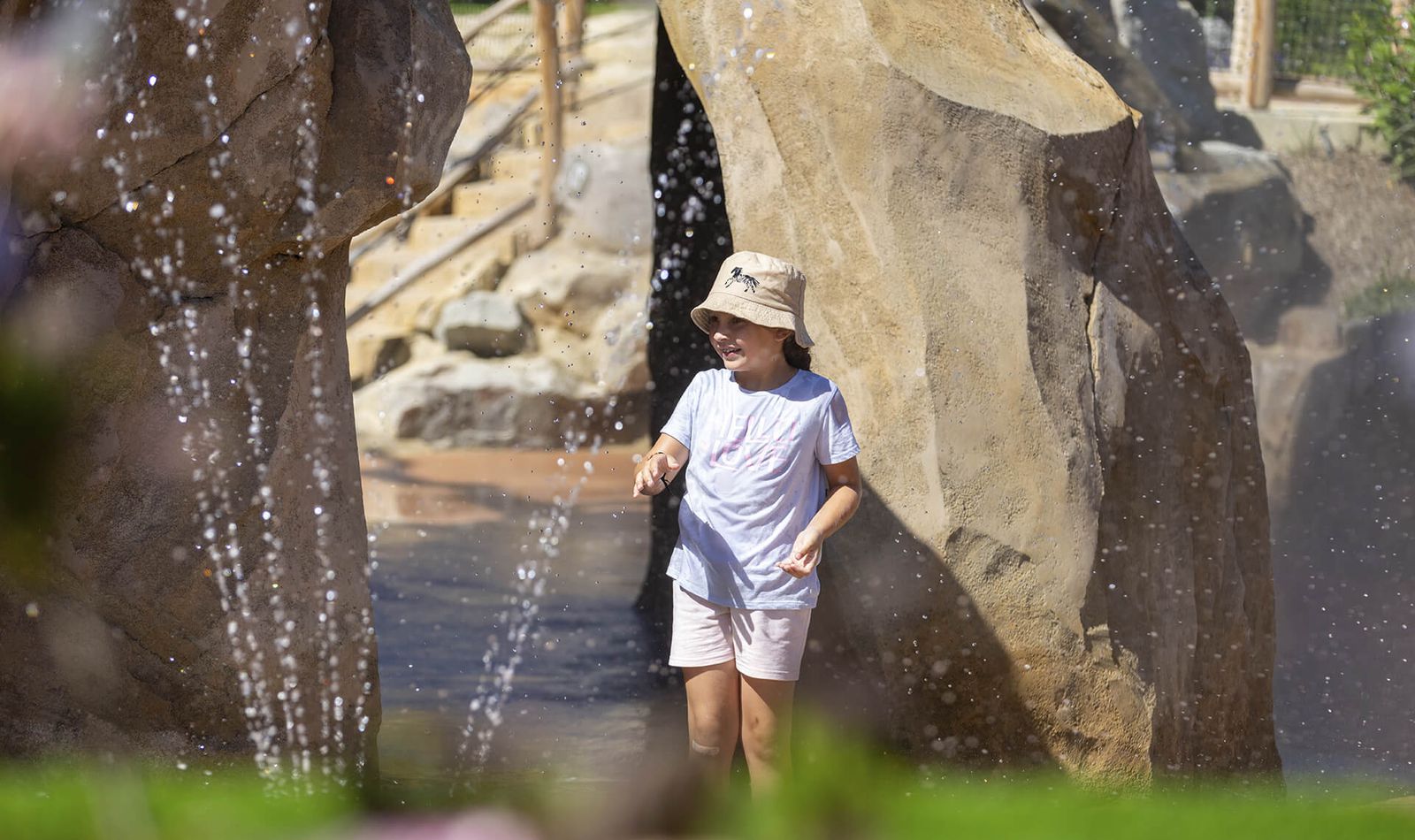 Les Roches Vives - Jeux d'eau pour les enfants - ZooParc de Beauval
