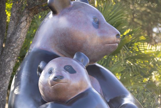 Focus sur les pandas de la sculpture - ZooParc de Beauval