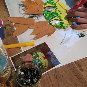 Animations MonstroZoo création de masque Maison Beauval Nature - Salle d'exposition - ZooParc de Beauval