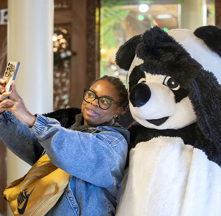 Animation mascottes pandas et singes dorés - Pédagogie - ZooParc de Beauval